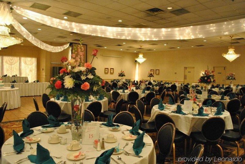 Park Inn By Radisson Sharon West Middlesex Extérieur photo