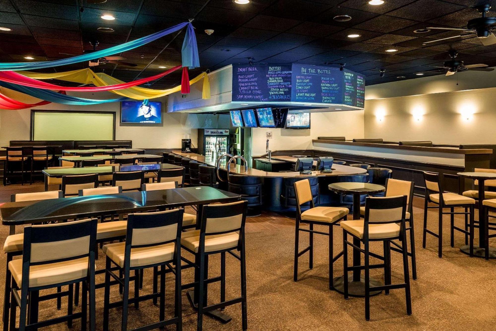 Park Inn By Radisson Sharon West Middlesex Extérieur photo